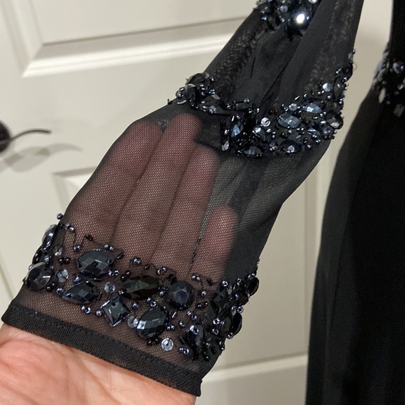 NWT size 4 MARINA FORMAL DRESS. JERSEY MATERIAL WITH MESH BEADED LONG SLEEVES - Picture 8 of 9